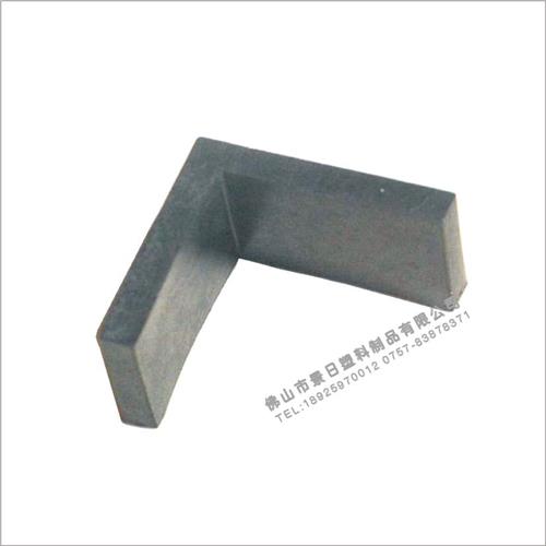 47 X 47 plastic Angle adhesive (high 27)